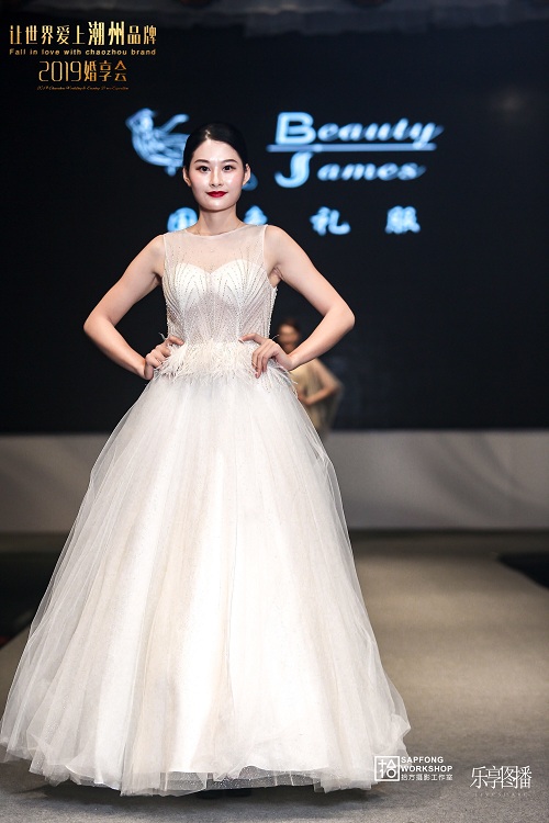b835f2ab9f8678d4e20caf0a5e352cc.jpg